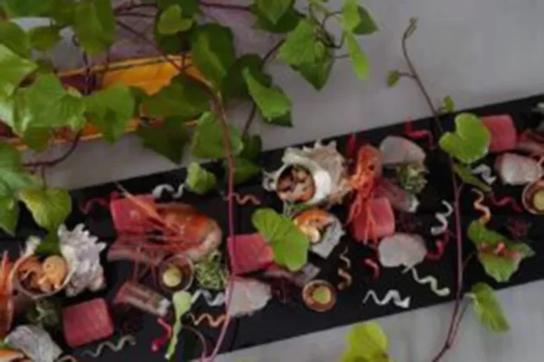 椀・さし いなほ